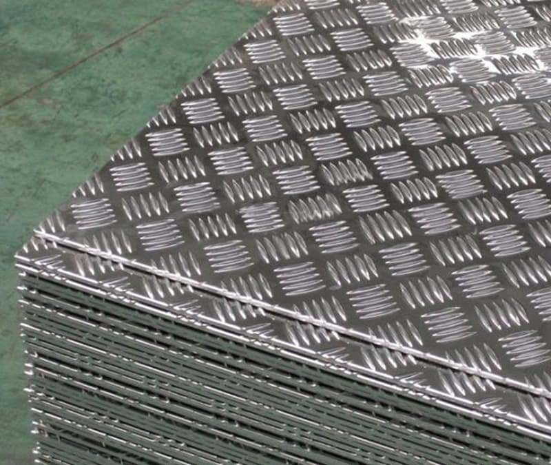 Thép Tấm Chống Trượt 5 Gân