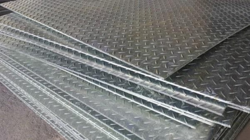 Bảng giá thép tấm chống trượt 1ly, 2ly, 3ly, 5ly, 10 ly mới nhất