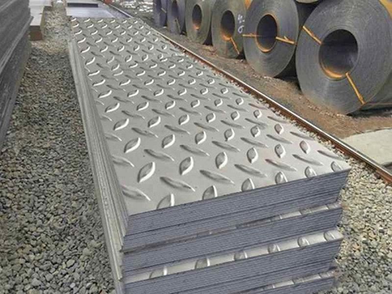 Tùy vào độ dày của tấm thép sẽ có mục đích sử dụng khác nhau