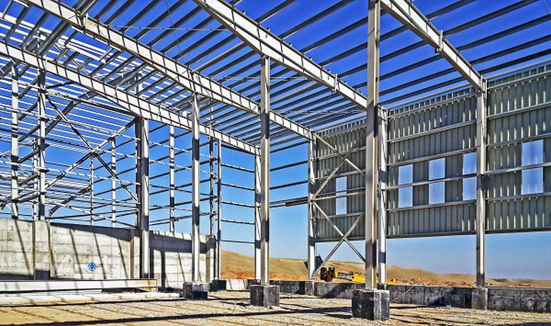 Quy trình lắp dựng thi công kết cấu thép nhà xưởng công nghiệp