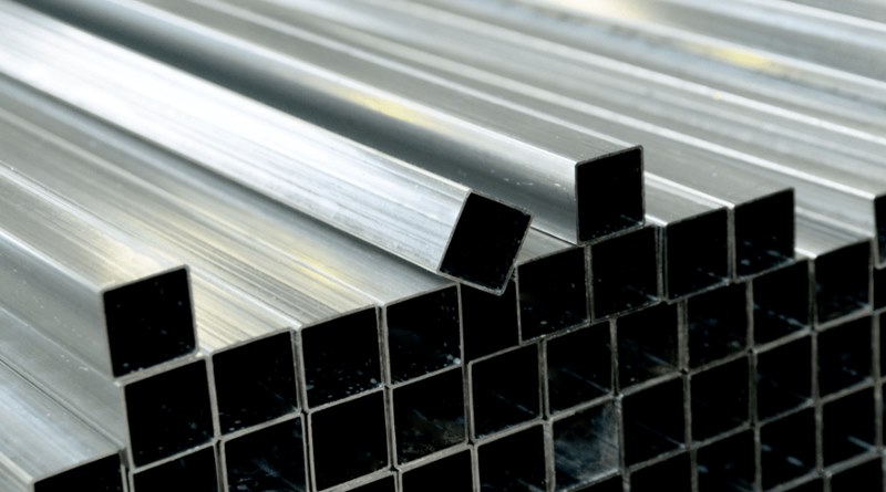 Thép hộp mạ kẽm là gì? Phân loại chi tiết, ưu điểm thực tế và nơi mua uy tín